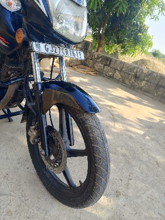 shine honda vechvanu chhe