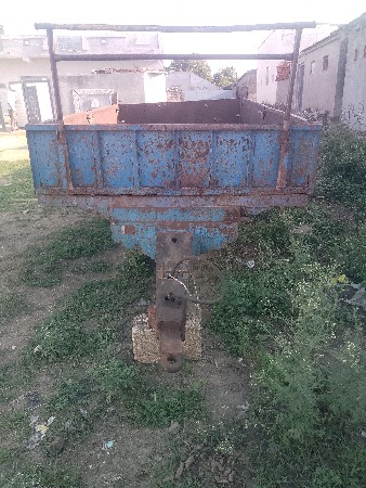 ટોલી વેચવાની છે