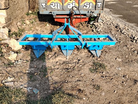 મોટા ટ્રેકટર ના પાસીયા વહેંચવાના છે
