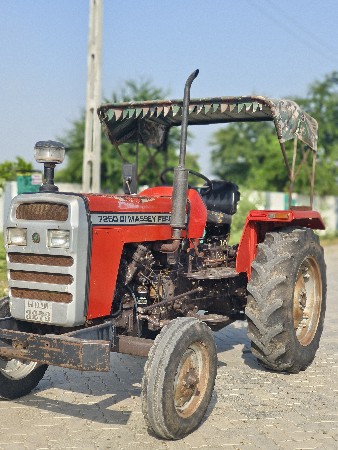 આ ટ્રેક્ટર વેચવાનું છે