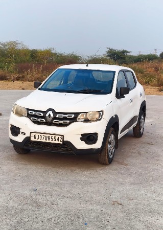 આ ગાડી એક કમ્પેલેટ છે