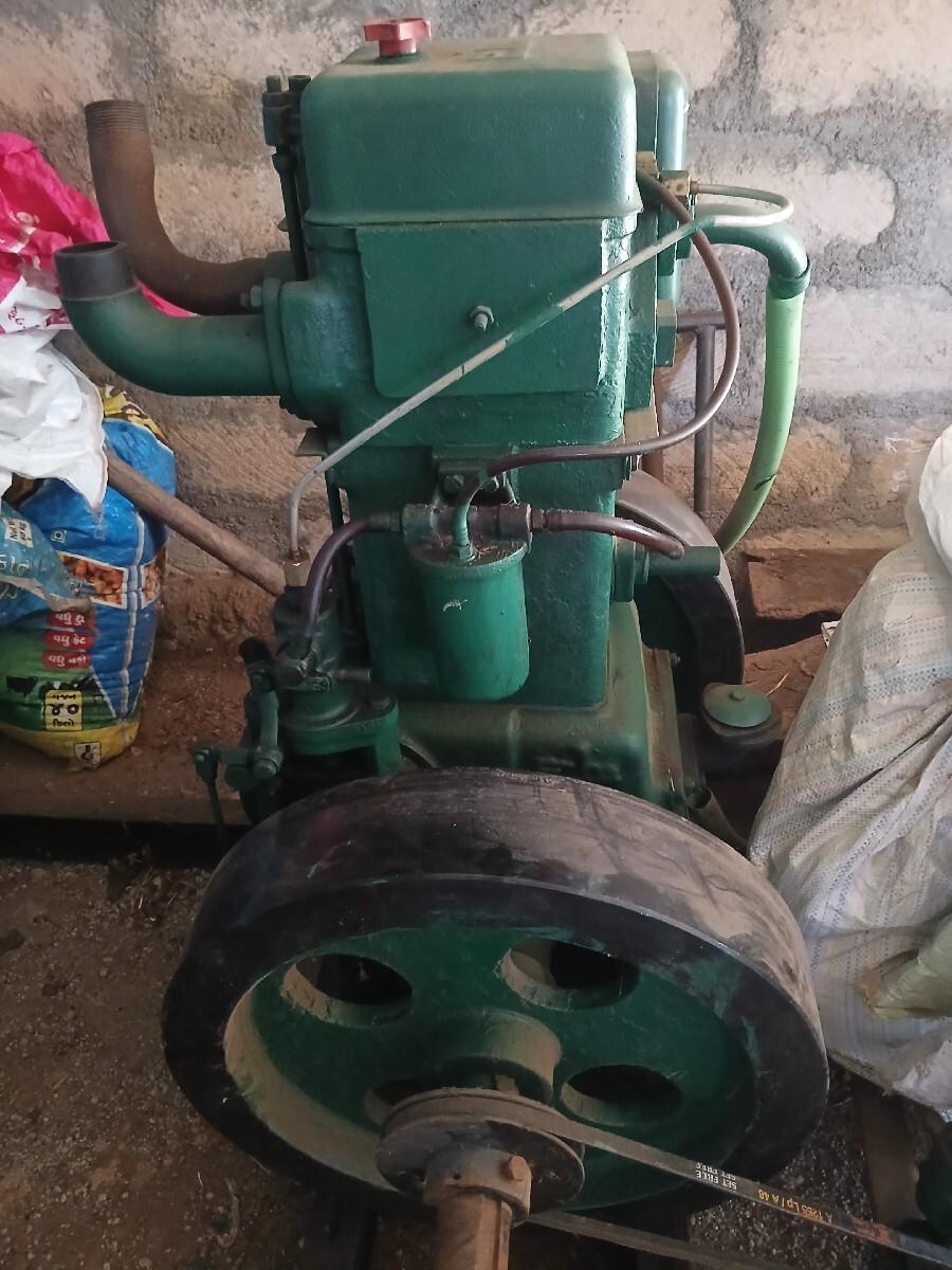 10 નુ મશીન વેચવાનું છે