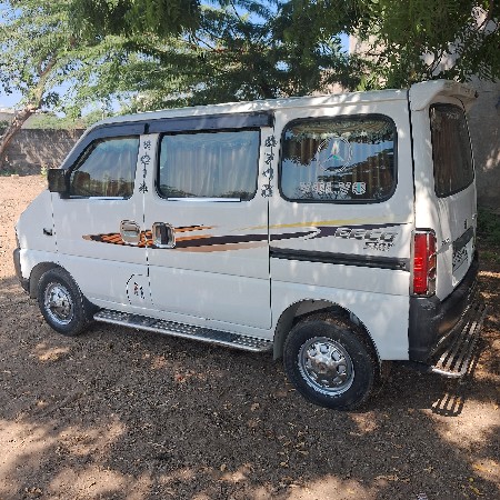 maruti suzuki eeco