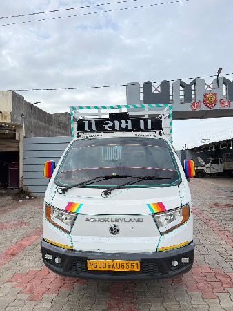 ashok leyland bada dost. i4.