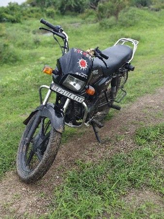 ટુ વ્હીલ વેચવાની છે
