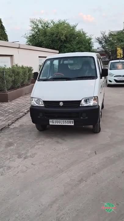 व्हिडिओ पोस्टर 7